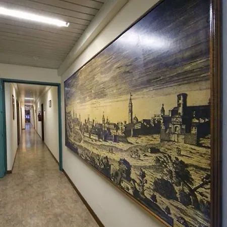 Hotell Roma 3*